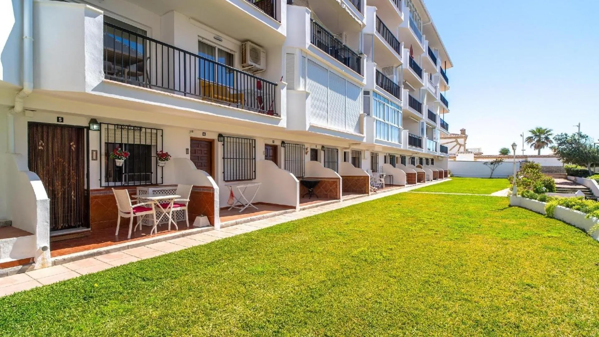 Ferienwohnung Fuer 2 Personen Ca 45 Qm In Nerja, Andalusien Costa Del Sol Apartment Nerja