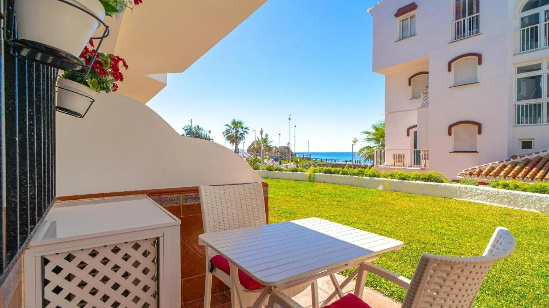 Ferienwohnung Fuer 2 Personen Ca 45 Qm In Nerja, Andalusien Costa Del Sol Apartment Nerja